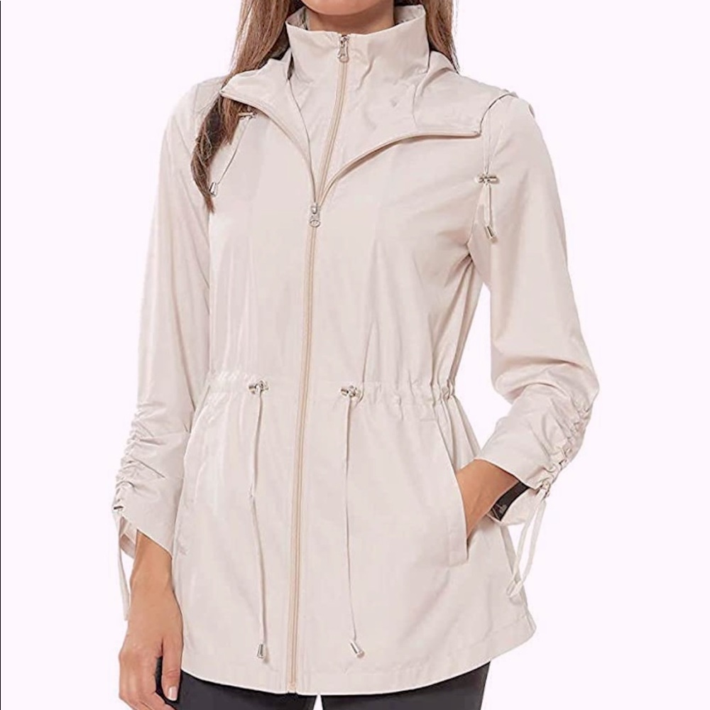 Jones New York Women Parka in a Pocket Rain Jacket